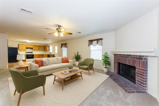 Building Photo - 8709 Stonebriar Ln