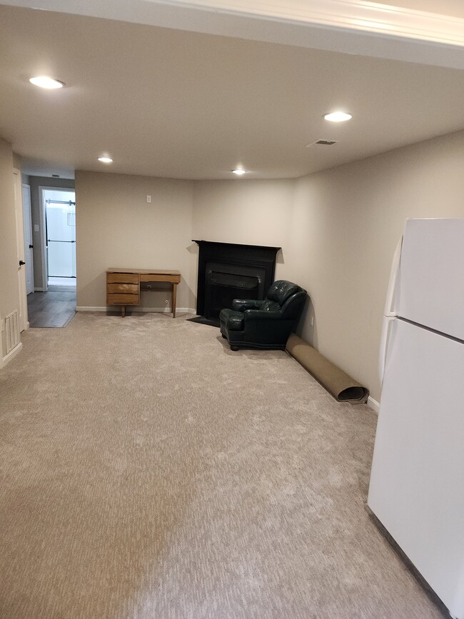 Building Photo - 14627 Thera Way