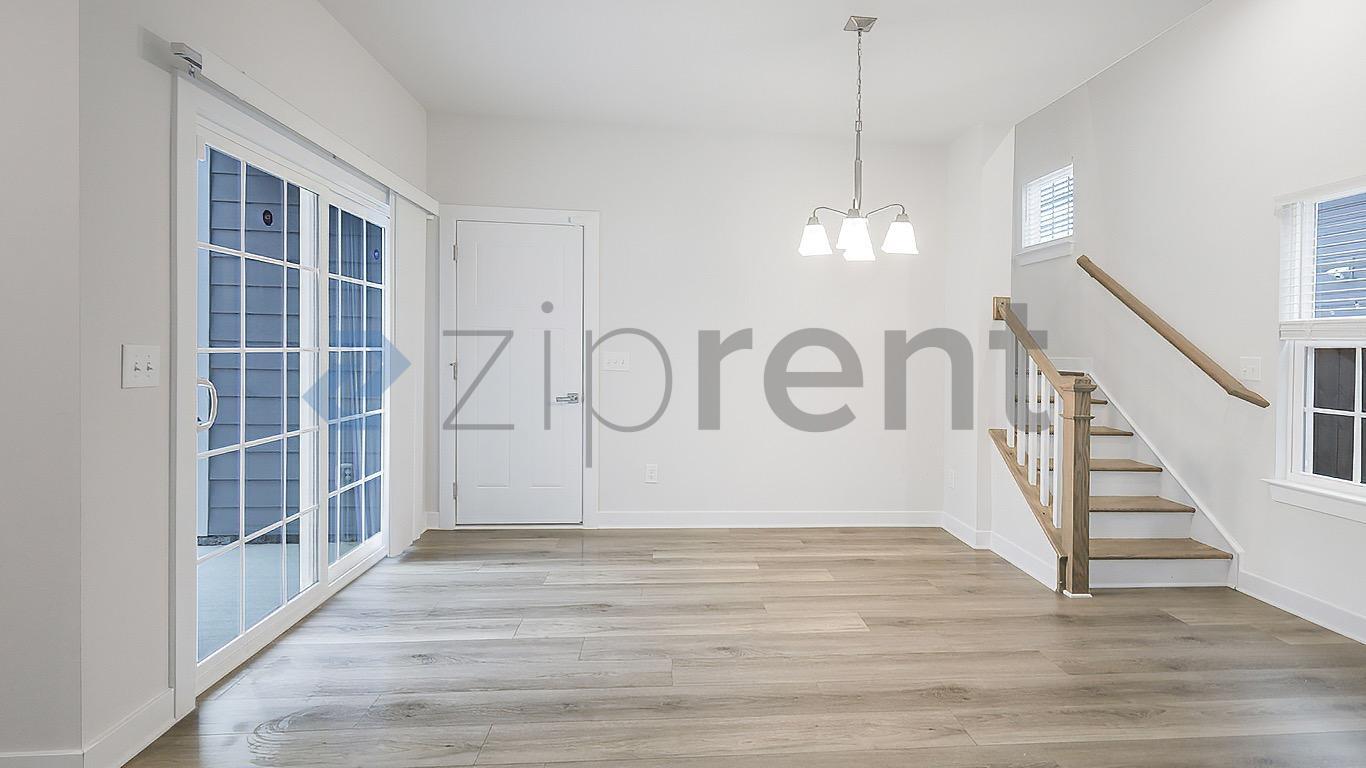 Building Photo - 8209 Warbler Wy