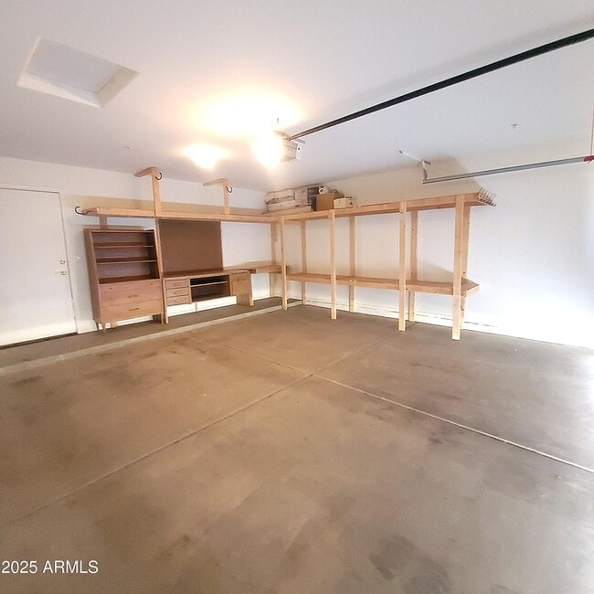 Building Photo - 8147 W Zoe Ella Way