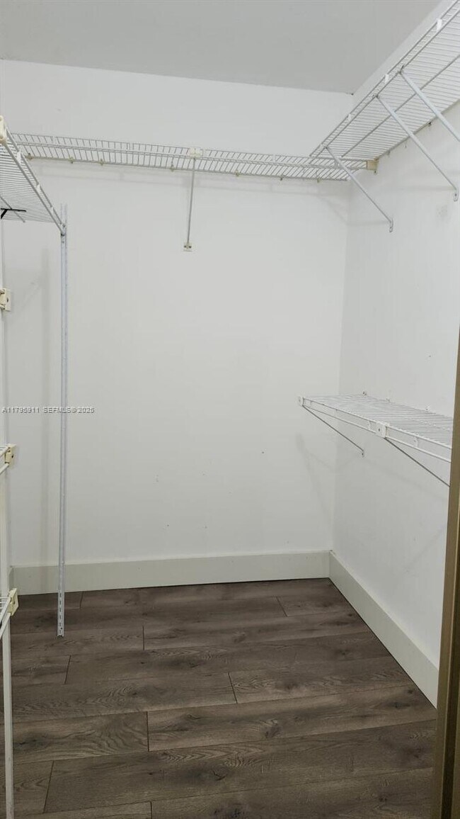 Building Photo - 14293 SW 94th Cir Ln