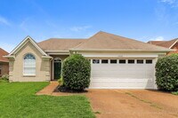 Building Photo - 10000 Houston Birch Dr