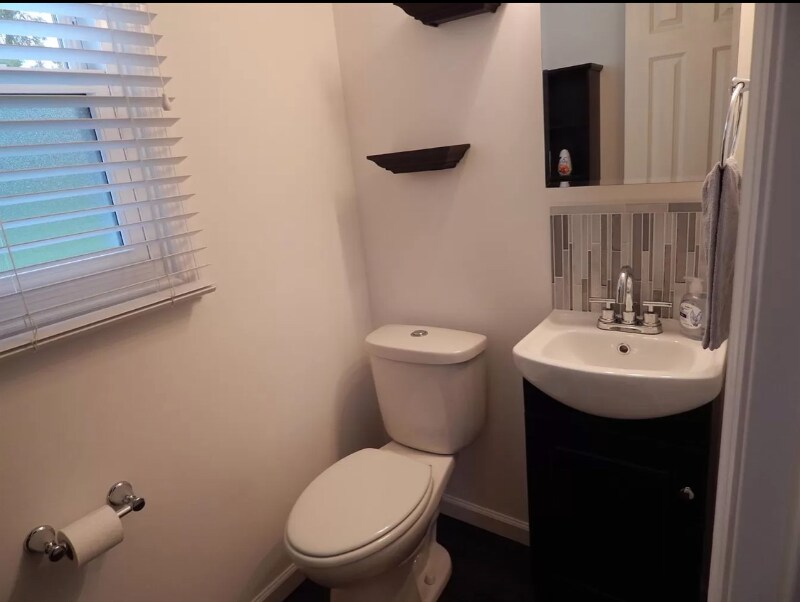 Building Photo - 2018 Washington Ave