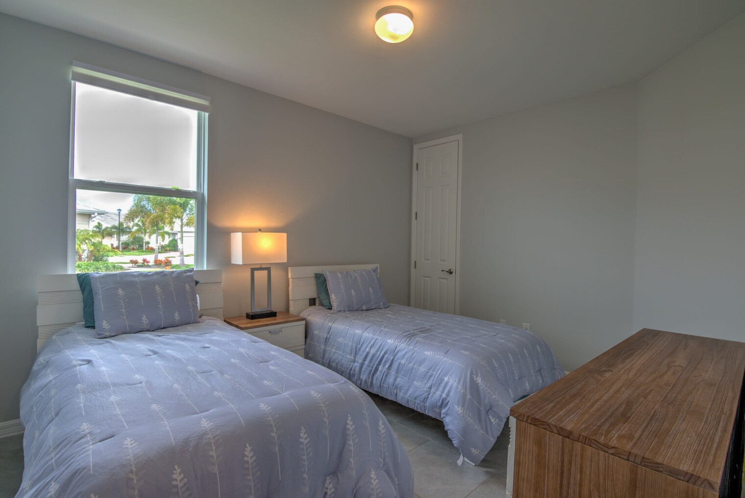 Building Photo - 14632 Edgewater Cir