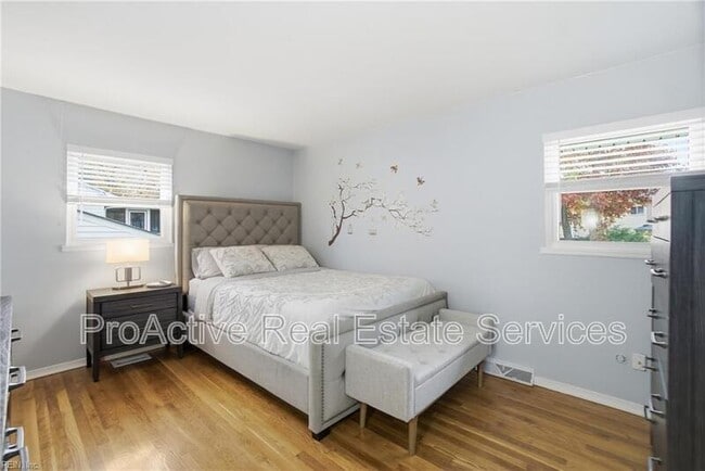 Building Photo - 4 Tillerson Dr