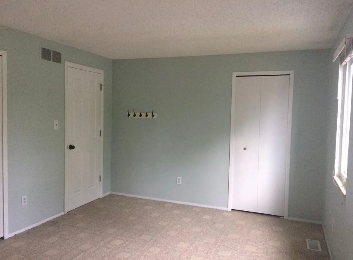 Building Photo - 42429 Barchester Rd