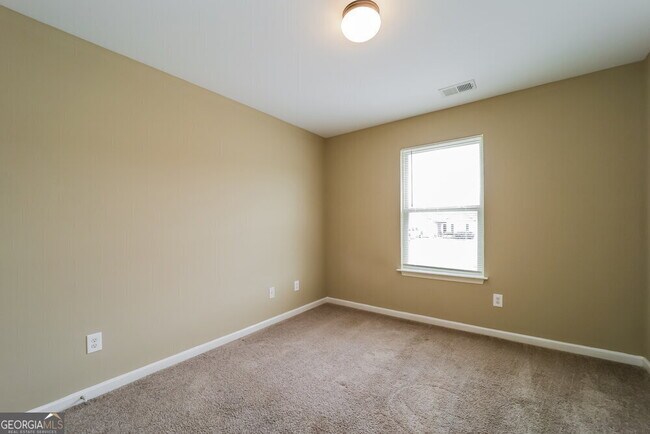 Building Photo - 71 Hamil Ct NW
