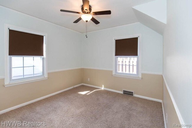 Building Photo - 1899 Hunt Club Dr