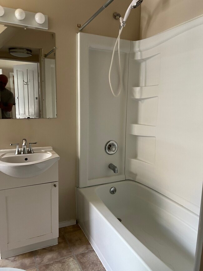 Building Photo - 47 S Main St