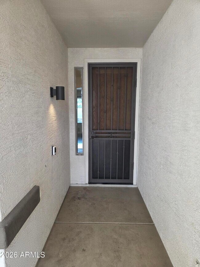 Building Photo - 7809 S 18th Way