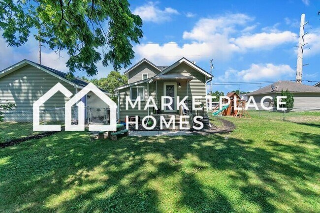 Building Photo - 115 Garden Ln