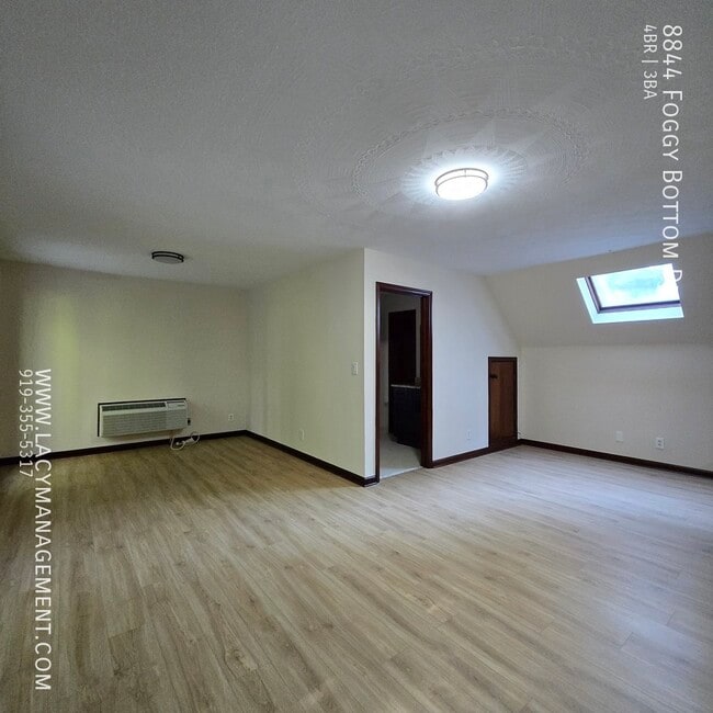 Building Photo - 8844 Foggy Bottom Dr