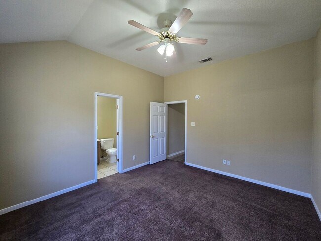 Building Photo - 3804 Littleleaf Ct