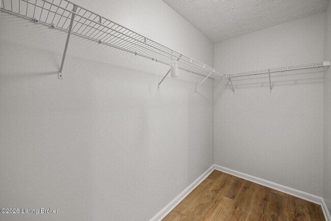 Building Photo - 10945 Symington Cir