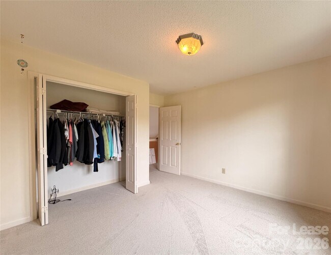 Building Photo - 118 Sunfish Dr