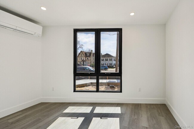 Building Photo - 325 Manville Rd