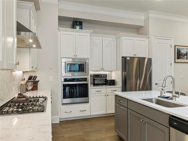 Building Photo - 775 Stickley Oak Way