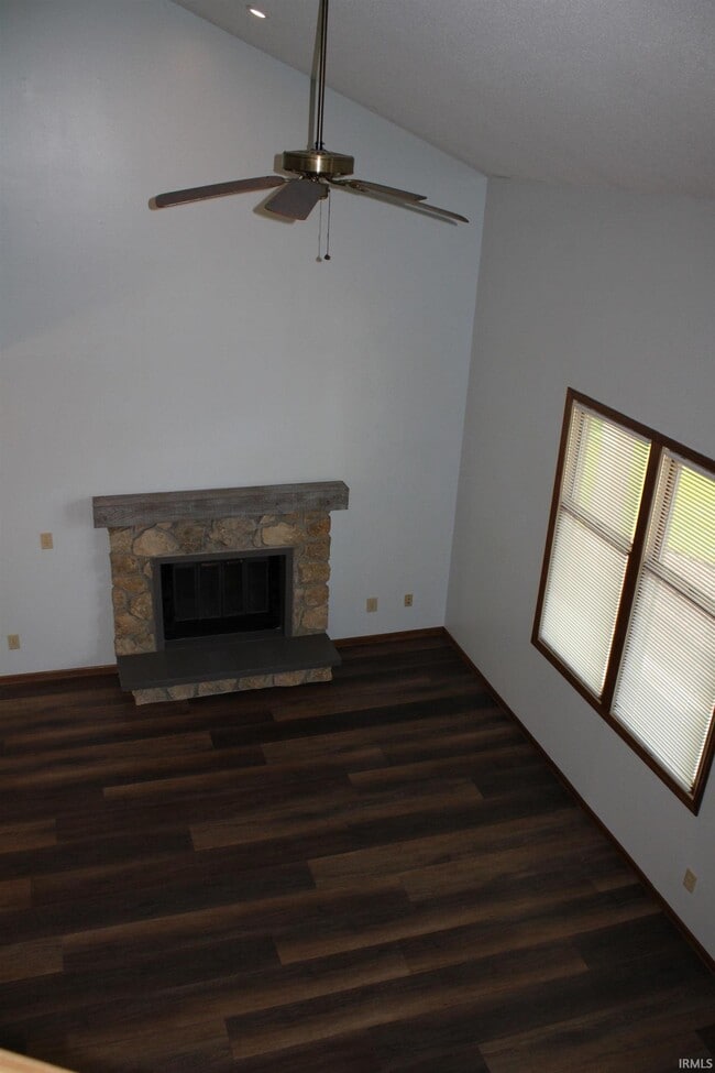 Building Photo - 6034 Sawmill Woods Dr