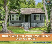 Building Photo - 2155 W Woodberry Ave