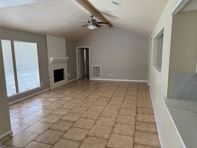 Building Photo - 6610 Addicks Clodine Rd