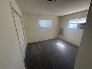 Building Photo - For Rent