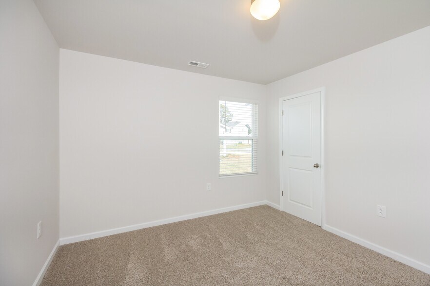 Building Photo - 2968 Ember Brook Ct