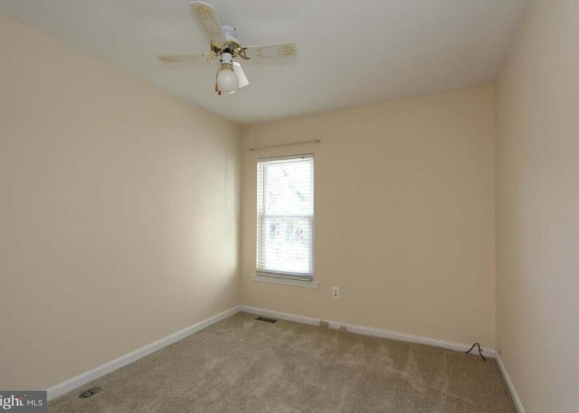 Building Photo - 1507 Ingram Terrace