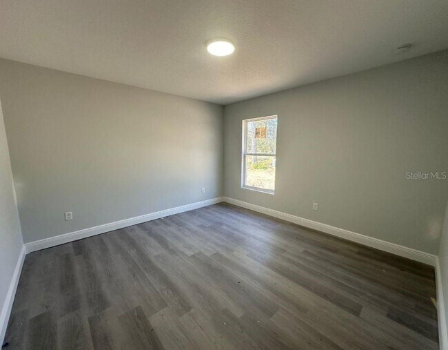 Building Photo - 43 Water Track Loop