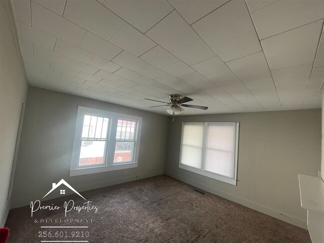 Building Photo - Gadsden Home PLUS 12 x 20 Storage Unit - Alabama