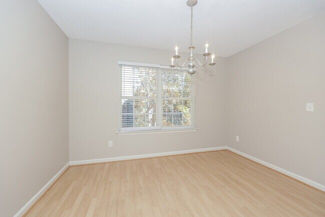 Building Photo - 1052 Blue Mountain Ln