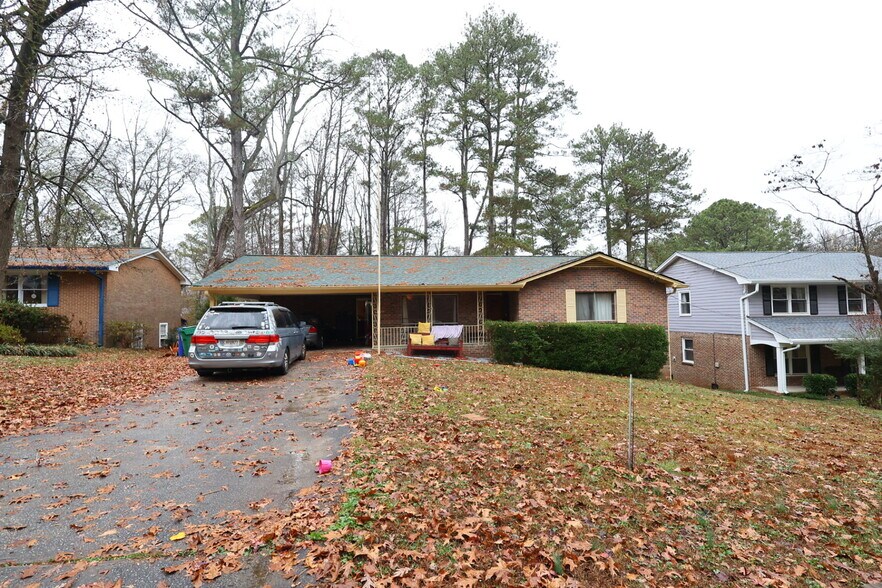 Building Photo - 1230 Fork Creek Trl