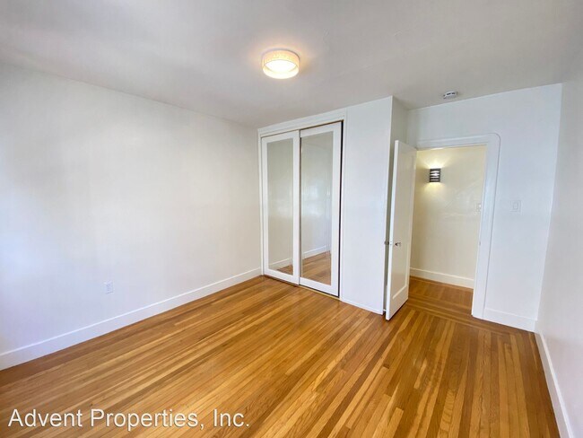 Building Photo - 3 br, 2 bath House - 4739 El Centro Ave