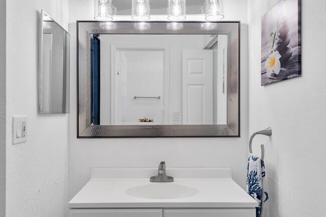 Building Photo - 3139 Millwood Terrace