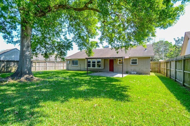 Building Photo - 22706 Coriander Dr
