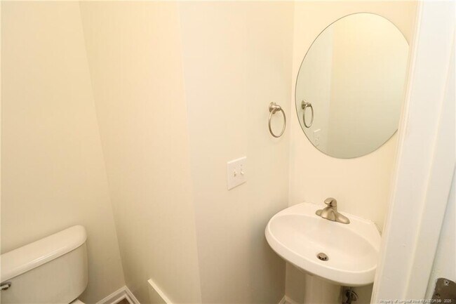Building Photo - 125 Occidental Dr