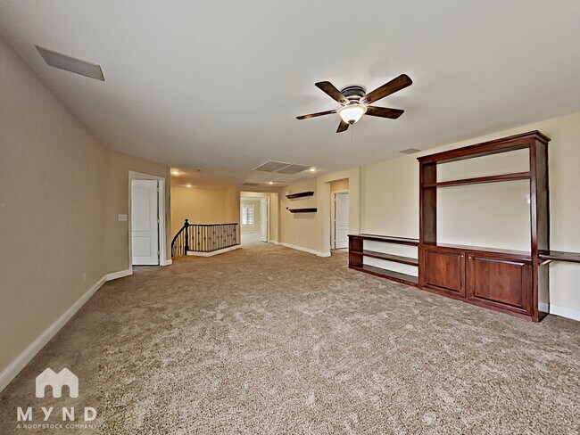 Building Photo - 599 Wealdston Ct