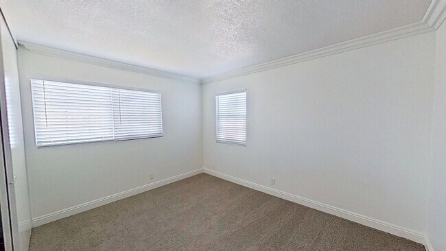 Building Photo - 24671 Paige Cir