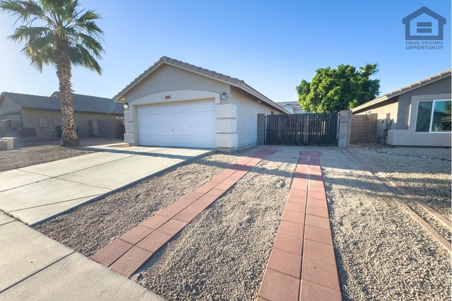 Building Photo - 3Bed/2Bath House at Deer Valley Rd/35th Ave! Move-In Ready on 08/13/2026! – RV GATE!
