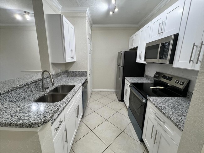 Building Photo - 4323 Bayside Village Dr