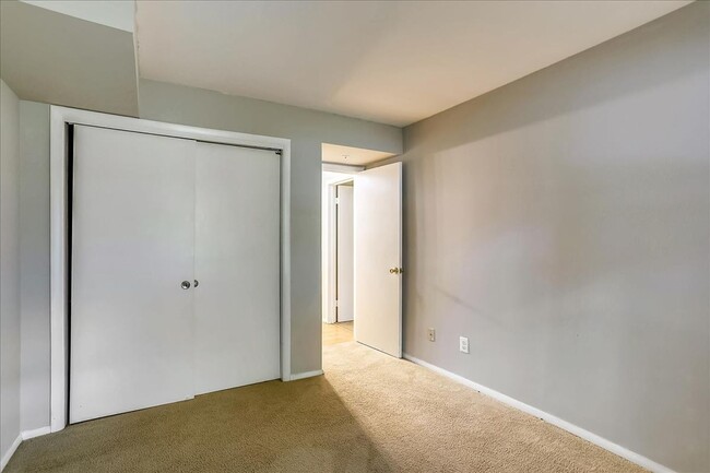 Building Photo - 7915 Coriander Dr