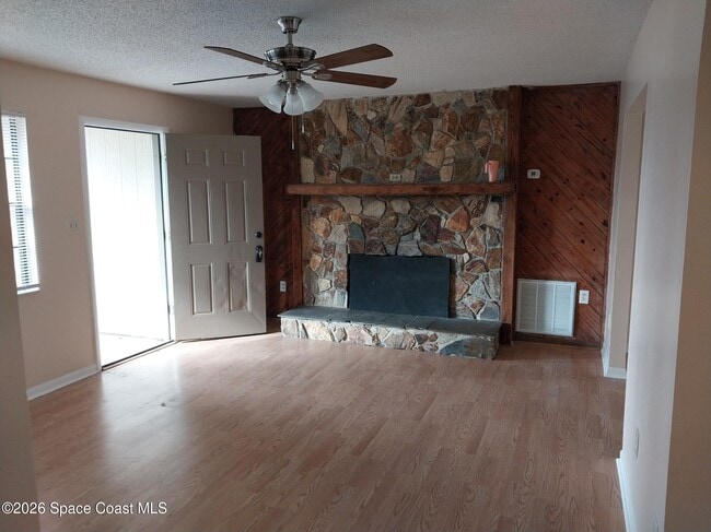 Building Photo - 6207 E Baker Cir