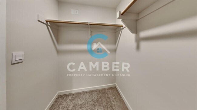 Building Photo - 394 Indiana Ct