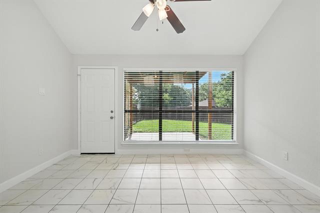 Building Photo - 5446 Meadow Vista Ln