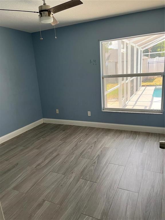 Building Photo - 3350 Countryside View Dr