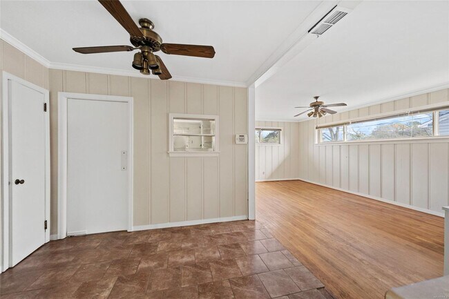 Building Photo - Charming 3 Bed/2 Bath Home in Montgomery - $1650/mo