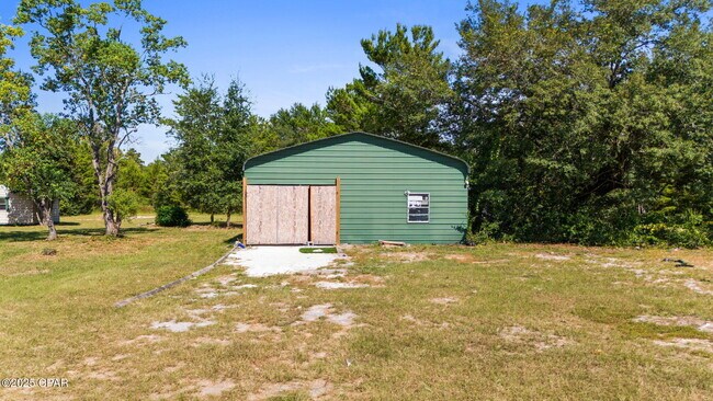 Building Photo - 13636 FL-77