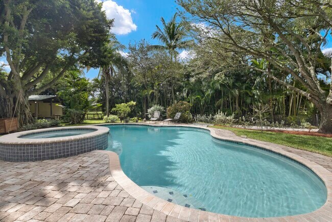 Building Photo - 14996 50th St S