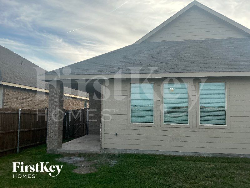 Building Photo - 5217 Rockrose Ln