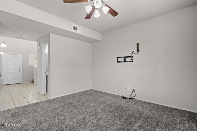 Building Photo - 2240 Decamp Point Pl