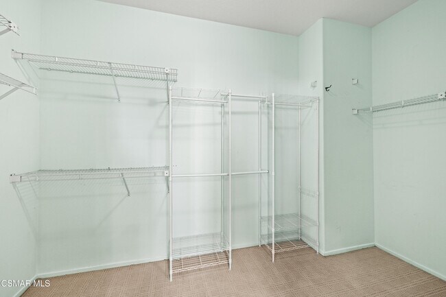 Building Photo - 3881 Timberridge Rd